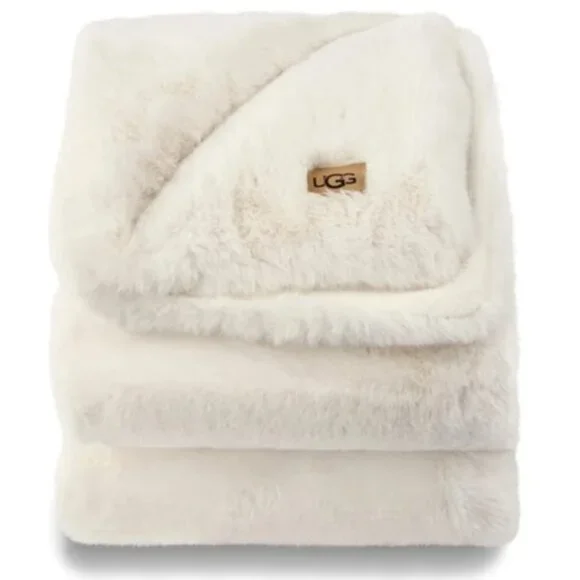 UGG Bedding Ugg Euphoria Plush Faux Fur Full Queen Size